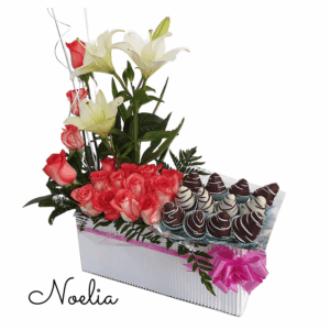 Arreglos florales y fresas con chocolate( Noelia)