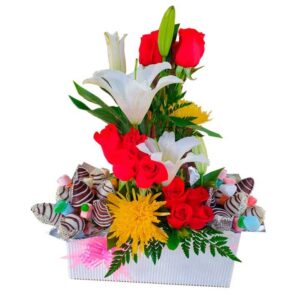 Flores y fresas achocolatadas( Paulette)